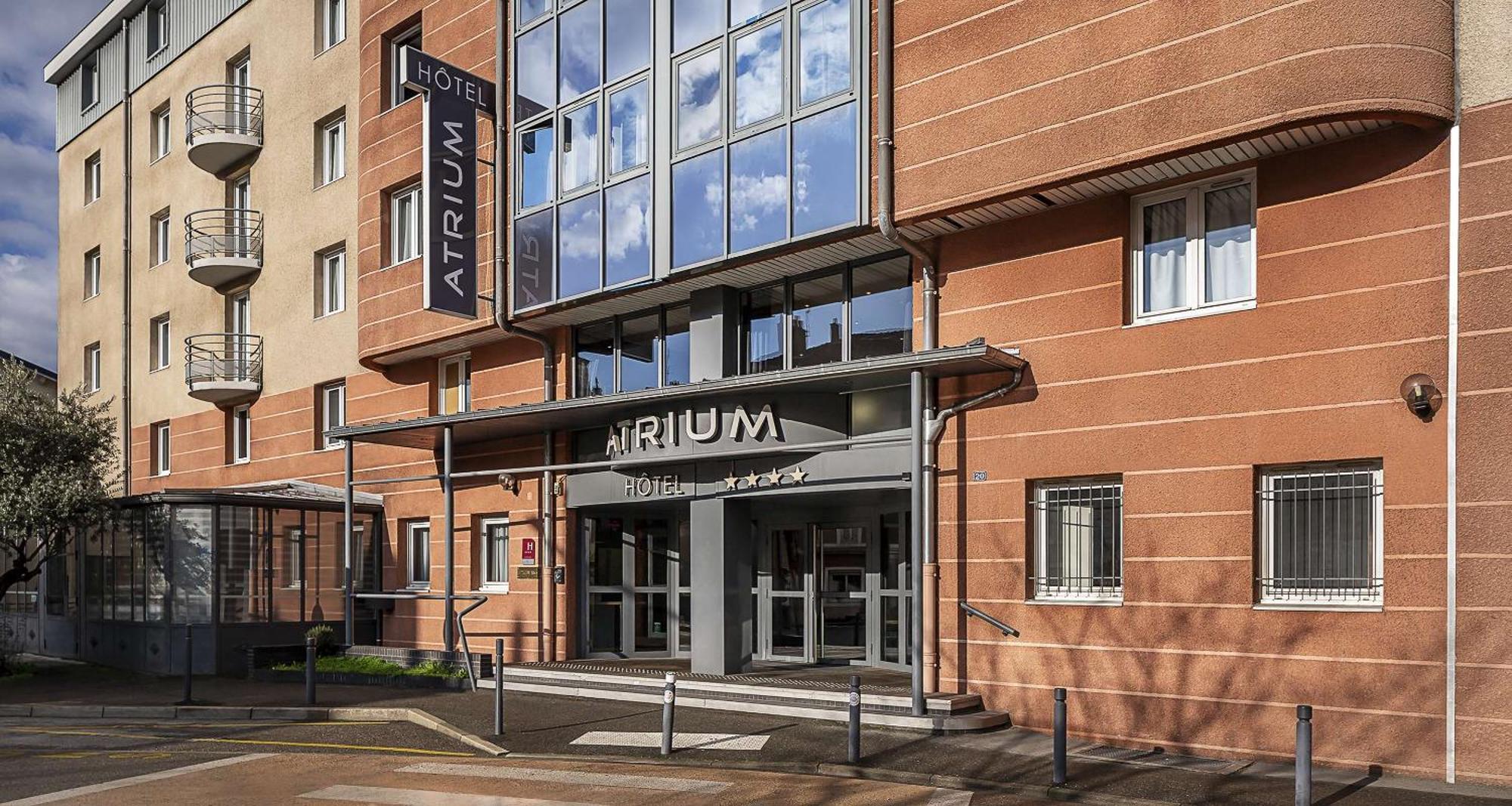 Western Atrium 4*