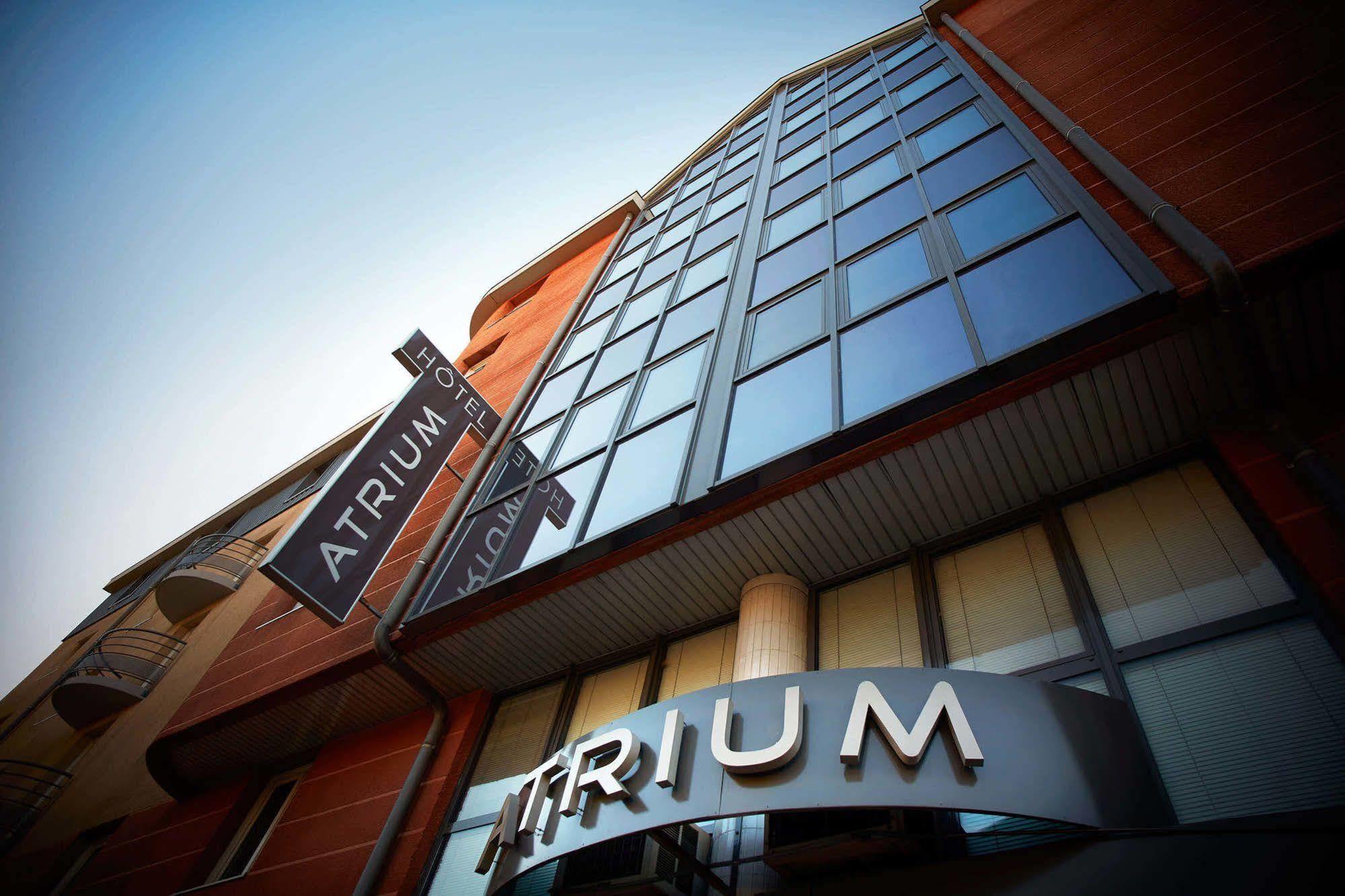 Western Atrium 4*